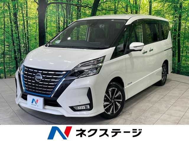セレナ 1.2 e-POWER ハイウェイスター V 
