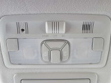 両側電動スライドドアで乗り降りもラクラクです♪運転席のスイッチでも開け閉めができます!買い物のあとに両手が塞がっていてもドアが開けられるのが嬉しいですね。