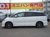 すべての車に外装のコーティングと各種ルームクリーニングを施工いたします!外装も内装も愛車はいつもピカピカキレイが気持ちいいですね♪