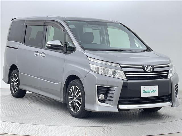 ヴォクシー 2.0 ZS 煌 4WD 修復歴無し