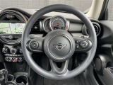 ぜひ厳選したドイツプレミアムブランドのお車を、見て・触って・比べてください!