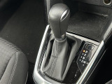 気になる車はすぐにお問い合わせください!画面右側の0066から始まる無料ダイヤルからお問い合わせ下さい!専門スタッフがお車のご質問にお答えいたします!