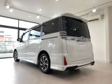 ヴォクシー 2.0 ZS 煌II 1オ-ナ- 7人 禁煙車 両電スラ