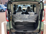 ☆低床フロアですので、荷物の出し入れが楽にできます☆