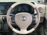 【純正革巻きステアリング】上質な革を使用することで、手にしっかり馴染みとても運転しやすいハンドルです♪