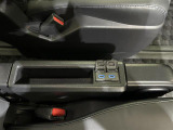 気になる車はすぐにお問い合わせください!画面右側の0066から始まる無料ダイヤルからお問い合わせ下さい!専門スタッフがお車のご質問にお答えいたします!