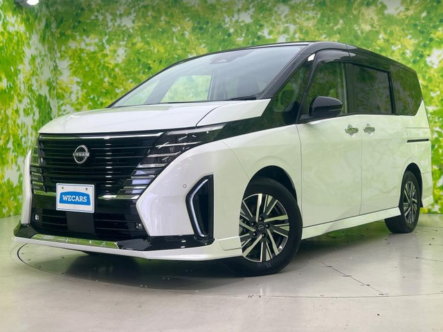 セレナ 1.4 e-POWER ハイウェイスター V マルチベッド 