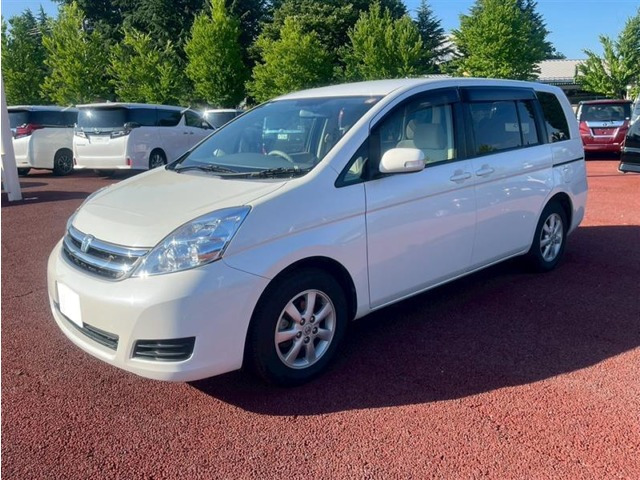 アイシス 2.0 L 