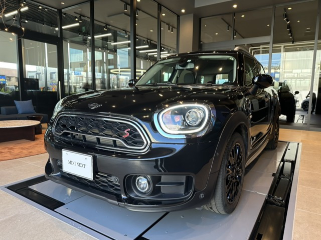 ミニクロスオーバー クーパー SD オール4 4WD 