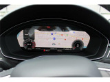 メーター表示を小さくすれば、オンボードコンピューターやMMIナビゲーションのコンテンツ、3D地形図などをより見やすく画面の広いエリアに表示できます。