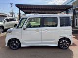 カープレシャスではご納車後もお客様に安心しておクルマにお乗り頂くため、【2か月又は2,000km】の保証をお付けしております!当社は保証金額をお支払い総額に含ませていただいております!