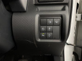 気になる車はすぐにお問い合わせください!画面右側の0066から始まる無料ダイヤルからお問い合わせ下さい!専門スタッフがお車のご質問にお答えいたします!
