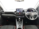 TOYOTA認定中古車とは 【1】まるごとクリーニング【2】車両検査証明書【3】ロングラン保証 この『3つの安心』をセットにした中古車のブランドになります。