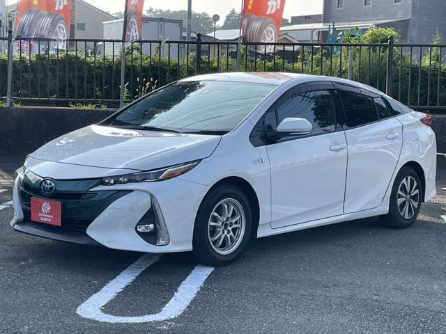 トヨタプリウスPHV
ハイマントテールランプ プリウスPHV（トヨタ）の歴代モデル・グレード別カタログ情報