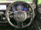 【ステアリングスイッチ】運転中、前方から目線をそらすことなく、オーディオ等の操作が可能な便利機能!安心&快適なドライブを演出してくれます♪