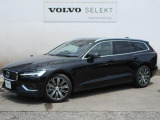 V60 B5 Inscription入荷いたしました。