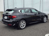 この度は弊社認定中古車をご覧いただき誠にありがとうございます。弊社はBMW 正規ディーラーですので遠方のお客様も安心してご購入下さい。ご不明な点がございましたらお気軽にお申し付けください。