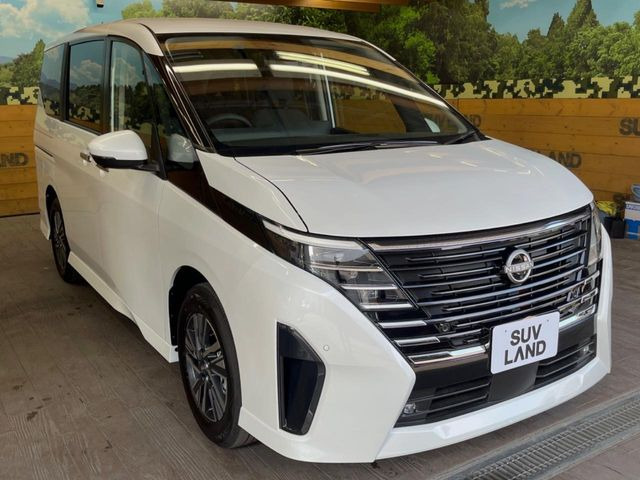 日産 セレナ ハイウェイスターV の中古車詳細 (登録済未使用車