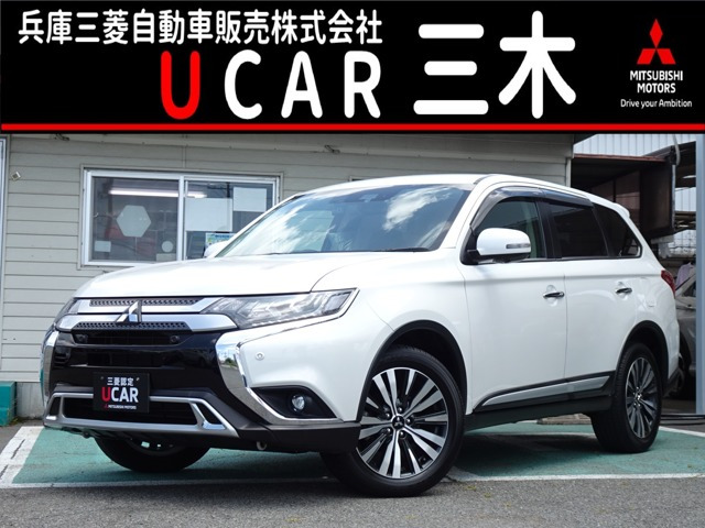 アウトランダー 2.4 24G プラスパッケージ 4WD 