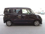 走りにこだわりながら収納力も持ち合わせたお車です。荷物を載せて軽快なドライブを楽しめますよ♪