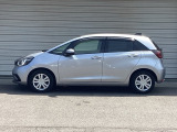 Honda中古車限定 据置クレジットをお勧めしています通常のクレジットと比べて月々のお支払い額を抑えることができるプランです商品概要と基本返済条件等がございますので詳しくはお店の担当スタッフ迄