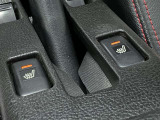 運転席・助手席ともにシートヒーターがついており、冬でも快適に乗っていただけます