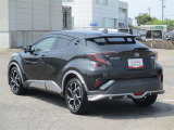 『任意保険 割賦 JAF メンテナンスパック』などお車を使用するお客様のお役に立つ商品も充実しております♪