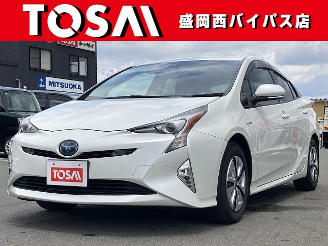 プリウス 1.8 A E-Four 4WD 