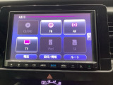 ナビゲーションはフルセグTV、インターナビ対応のGathers純正メモリーナビを搭載しています。Bluetoothオーディオ機能がありますので、スマートフォンなどの音楽も再生できます。
