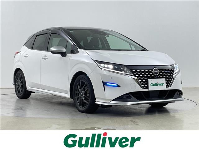 ノート 1.2 AUTECH FOUR 4WD 本革シート