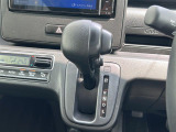気になる車はすぐにお問い合わせください!画面右側の0066から始まる無料ダイヤルからお問い合わせ下さい!専門スタッフがお車のご質問にお答えいたします!