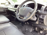 ベッドキット等の車中泊用アイテムの取り付けも実績多数ございますので、お気軽にご相談ください!
