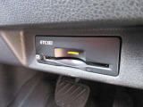 『ETC2.0』を装着しています♪♪ 有料道路の料金所ストレスを軽減でき、運転に集中できます♪♪ 車から離れる時はカードの抜き取りをお忘れなく♪♪
