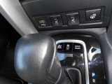 運転席と助手席にシートヒーターが装備されています。