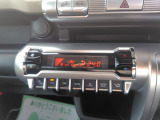 AUTOエアコンで年中快適です!