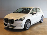 BMW Premium Selectionみなとみらい 屋内でご案内できます。 遠方のお客様もご相談ください。
