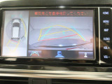 全方位カメラ付きで車庫入れもらくらくです。