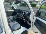 この度は当店のお車をご覧になっていただき、誠にありがとうございます。じっくり現車確認して頂けるよう、ご準備を致します!