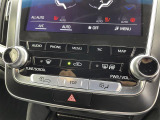 気になる車はすぐにお問い合わせください!画面右側の0066から始まる無料ダイヤルからお問い合わせ下さい!専門スタッフがお車のご質問にお答えいたします!