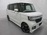 自動車保険もお任せくださいHonda自動車保険安心プランと長期プランでより一層安心をプラスしてご案内します。