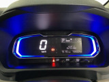 【オプション多数】大好評ボディーへのガラスコーティング施工承ります☆ご納車でキレイなのは当たり前♪その後のお手入れは水洗いでOK!いかに良い状態を保つかがカギ☆純正やAftermarketパーツ等も取り寄せ・取付可能☆