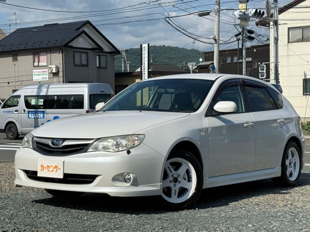 インプレッサハッチバック1.5 i-S 4WD