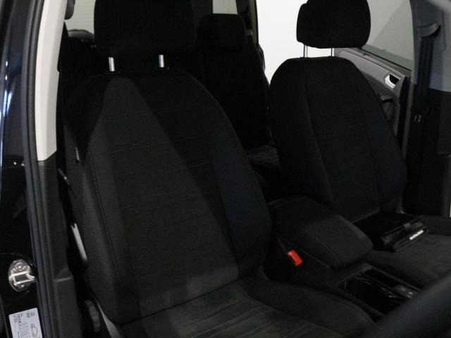 フォルクスワーゲン ゴルフトゥーラン TSI ハイライン の中古車