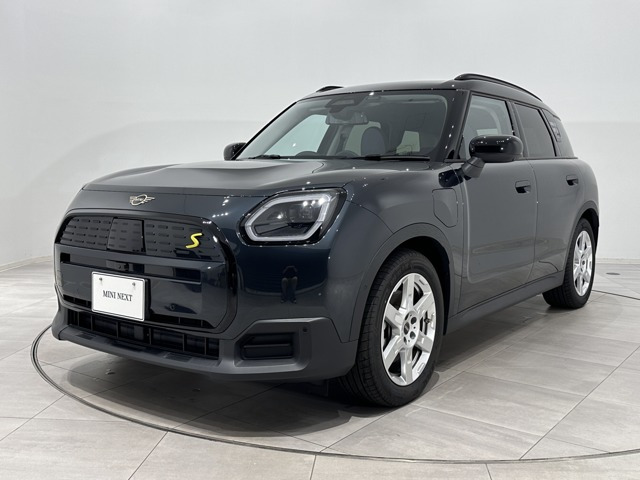 ミニカントリーマンSE ALL4 4WD
