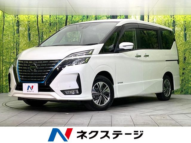 セレナ 1.2 e-POWER ハイウェイスター V 