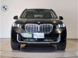 BMW代表的な特徴のキドニーグリル。BMWのすべてのモデルに採用され、BMWらしさを強調しております。