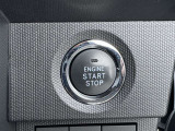 ★プッシュスタートスイッチ★キーをとり出さなくてもワンタッチでエンジン始動することができます!