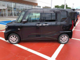 納車前にはプロのメカニックが点検、整備を行いますので安心してお乗り頂けます!