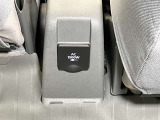 メーカーオプション★アクセサリーコンセント付き!“走る蓄電池”として、どこでも家電製品を使えます!