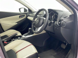 気になる車はすぐにお問い合わせください!画面右側の0066から始まる無料ダイヤルからお問い合わせ下さい!専門スタッフがお車のご質問にお答えいたします!